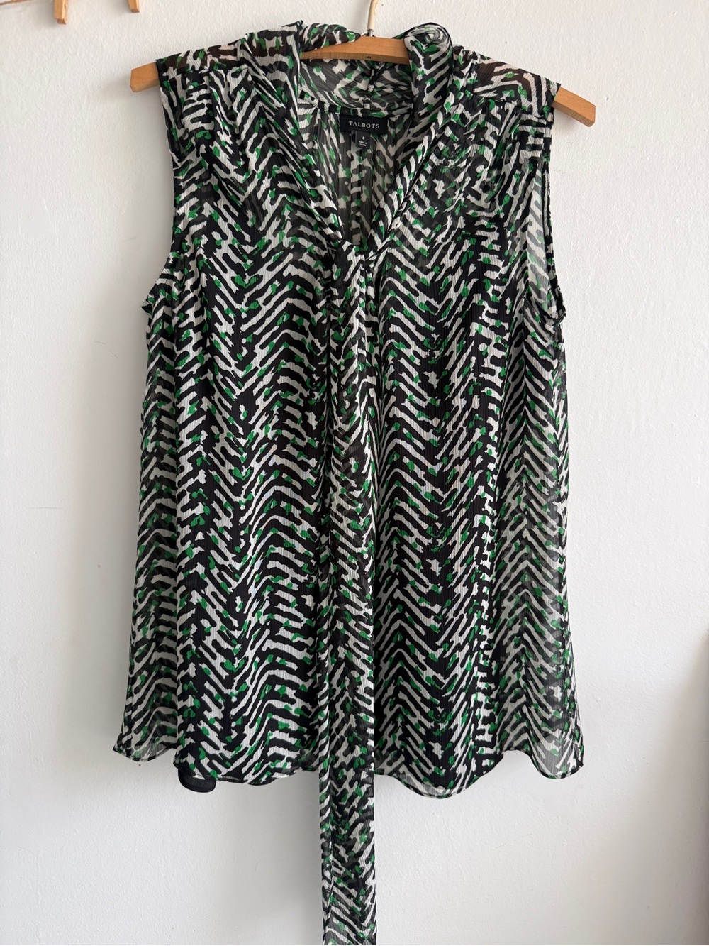 Talbots Black, Green & White Sleeveless Tie-Neck Blouse